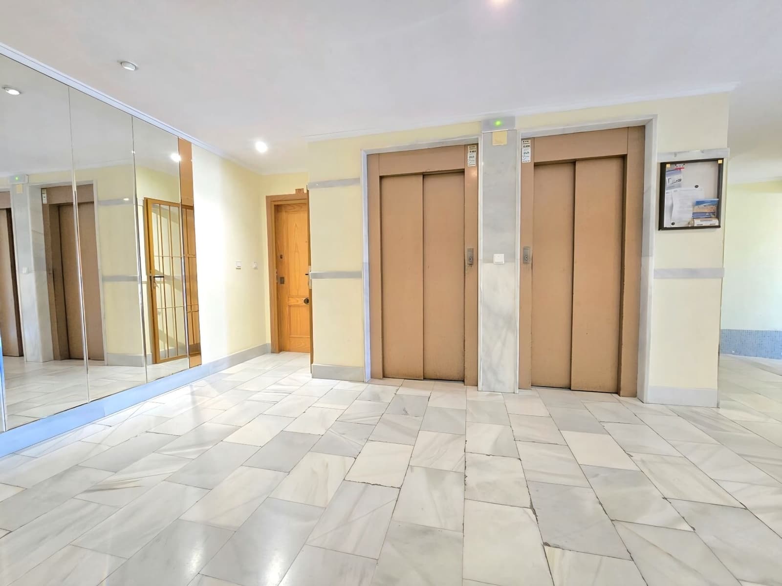 1 quarto Apartamento para venda em Torrevieja com piscina - 116 000 € (Ref: 10004416)