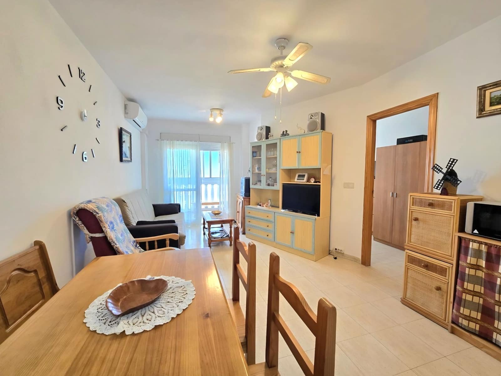 1 quarto Apartamento para venda em Torrevieja com piscina - 116 000 € (Ref: 10004416)