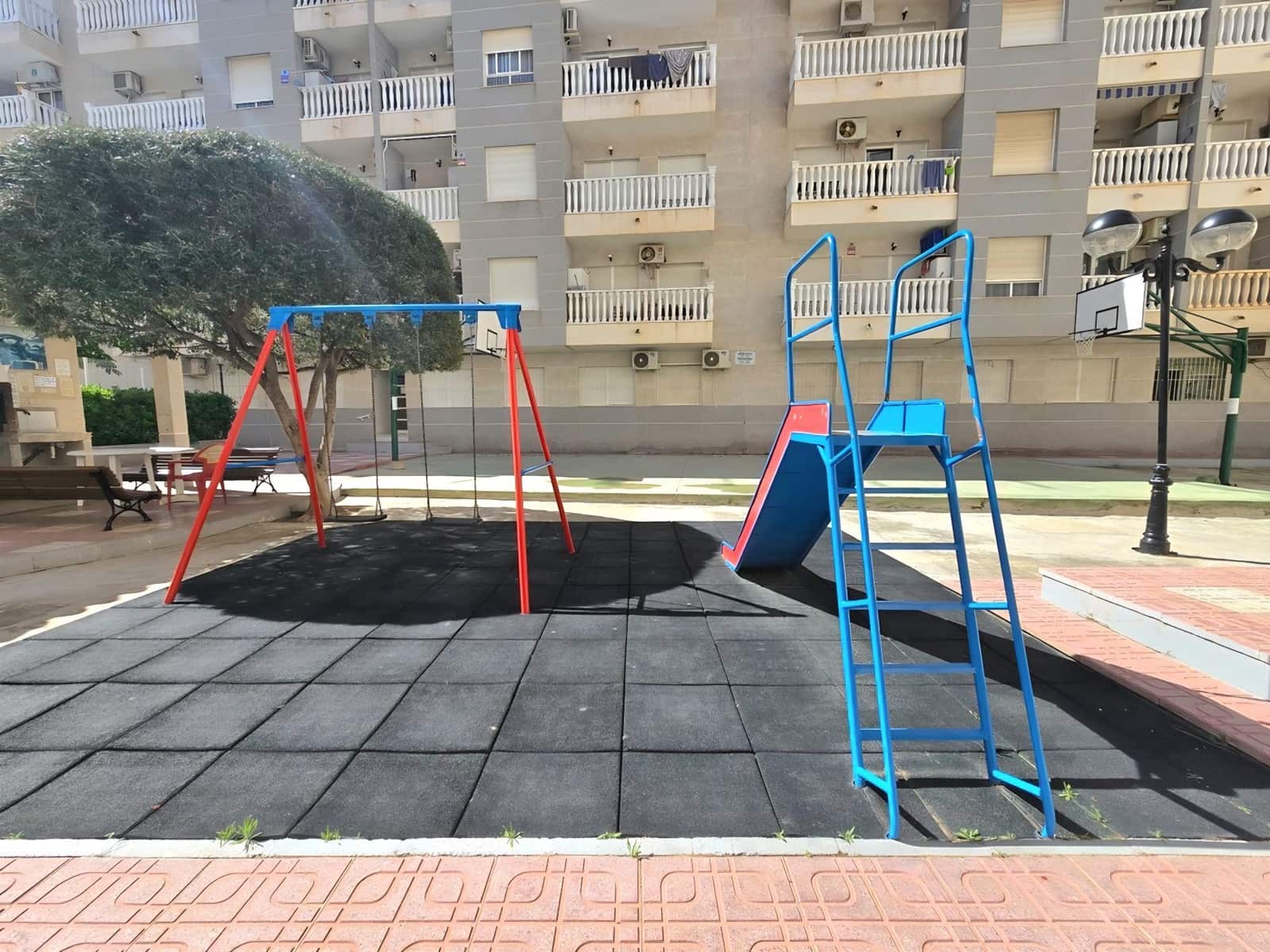1 quarto Apartamento para venda em Torrevieja com piscina - 116 000 € (Ref: 10004416)