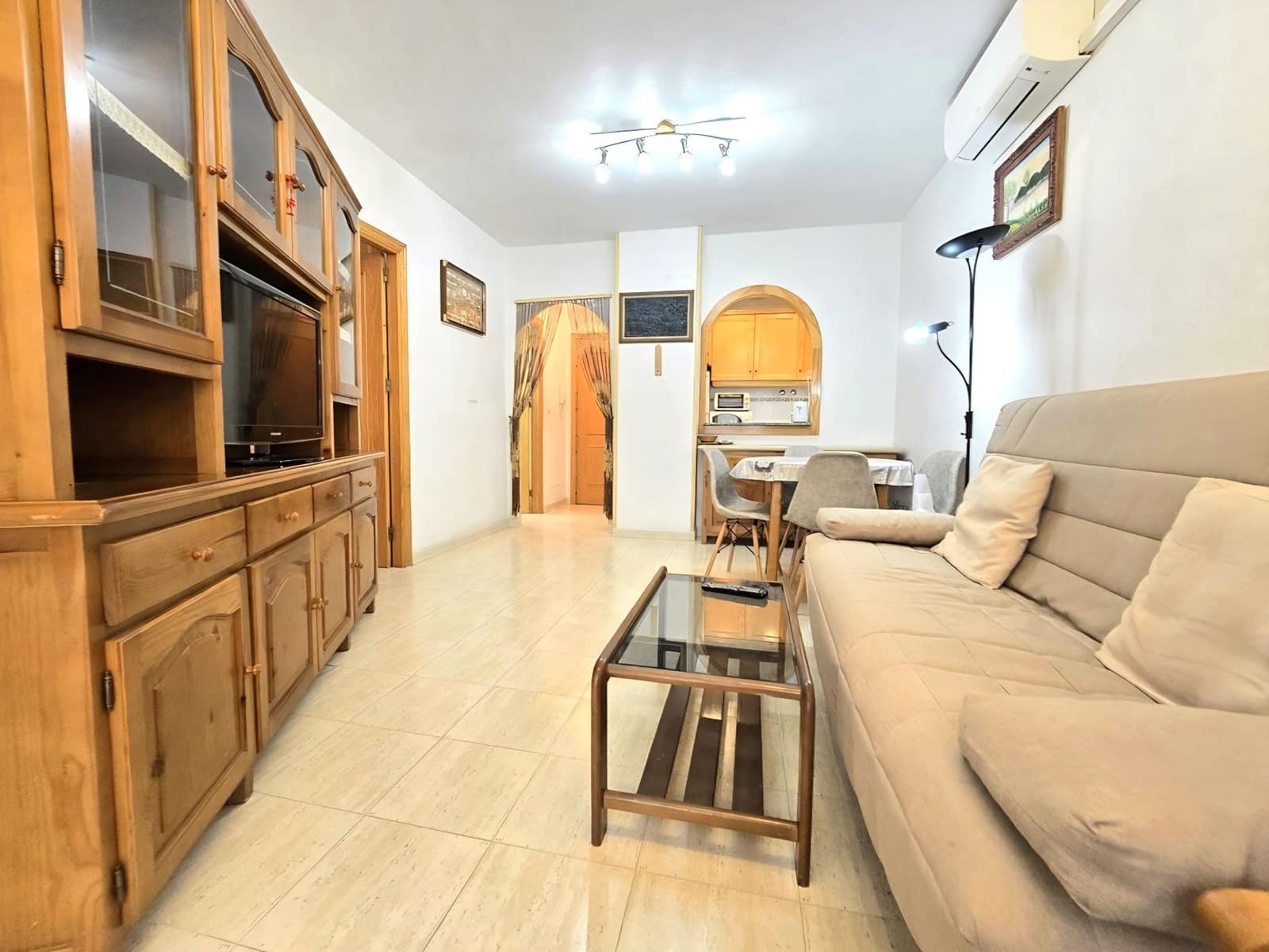 1 quarto Apartamento para venda em Torrevieja com piscina garagem - 132 000 € (Ref: 10004418)