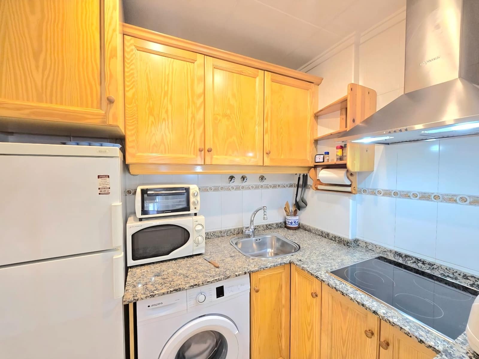 1 quarto Apartamento para venda em Torrevieja com piscina garagem - 132 000 € (Ref: 10004418)