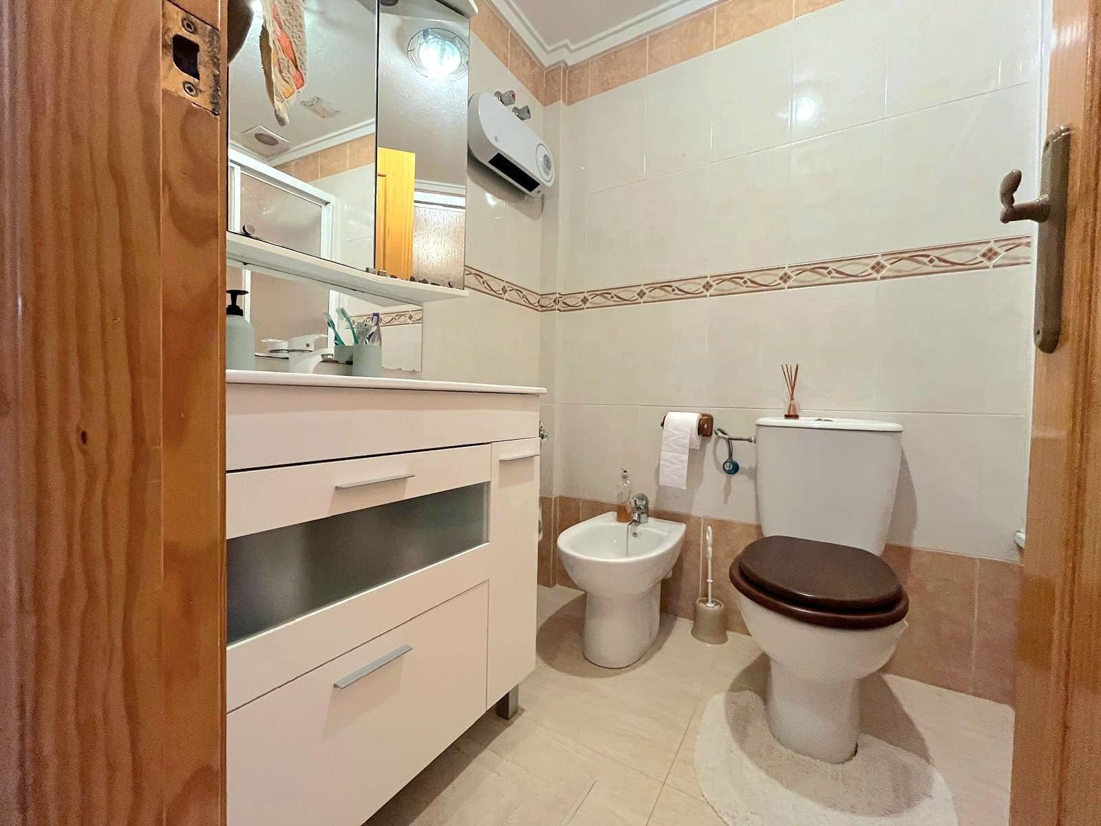 Pareado de 4 habitaciones en Rojales en venta con piscina garaje - 228.000 € (Ref: 10004419)