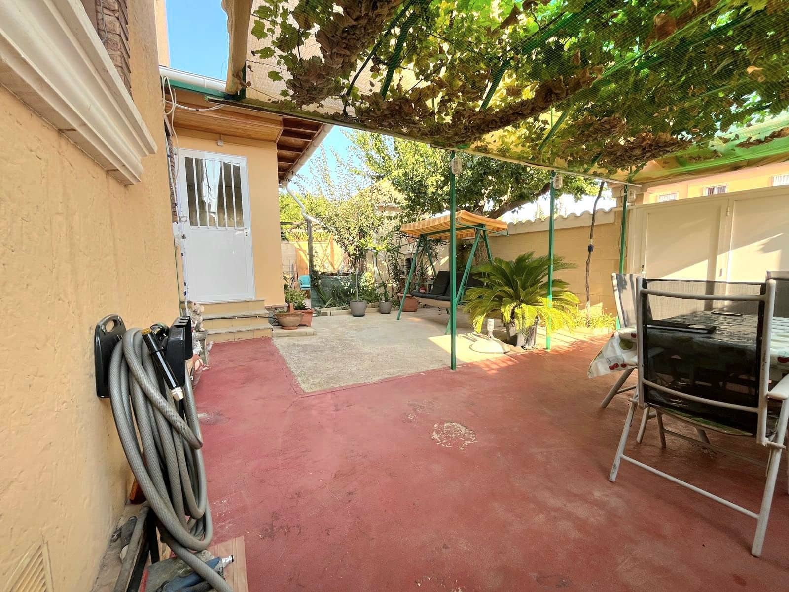 Pareado de 4 habitaciones en Rojales en venta con piscina garaje - 228.000 € (Ref: 10004419)