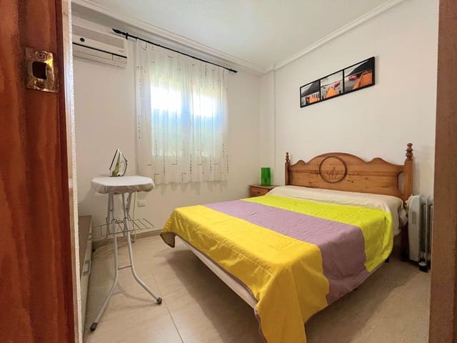 4 sovrum Semi-fristående Villa till salu i Ciudad Quesada, Rojales med pool garage - 228 000 € (Ref: 10004419)