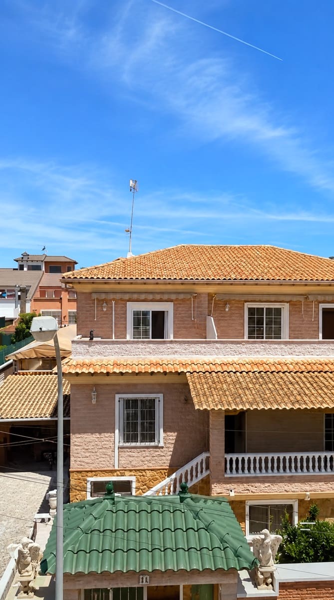 7 soveværelse Villa til salg i Torrevieja med swimmingpool garage - € 2.990.000 (Ref: 10004420)