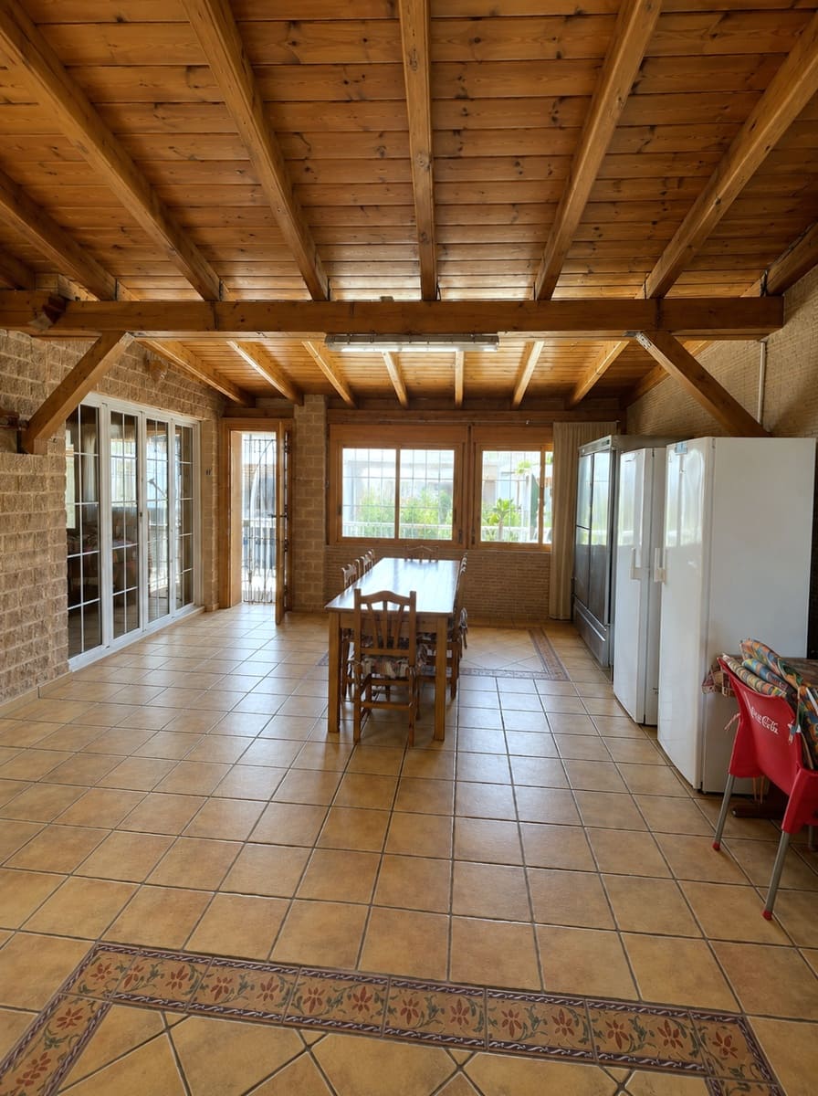 7 soveværelse Villa til salg i Torrevieja med swimmingpool garage - € 2.990.000 (Ref: 10004420)