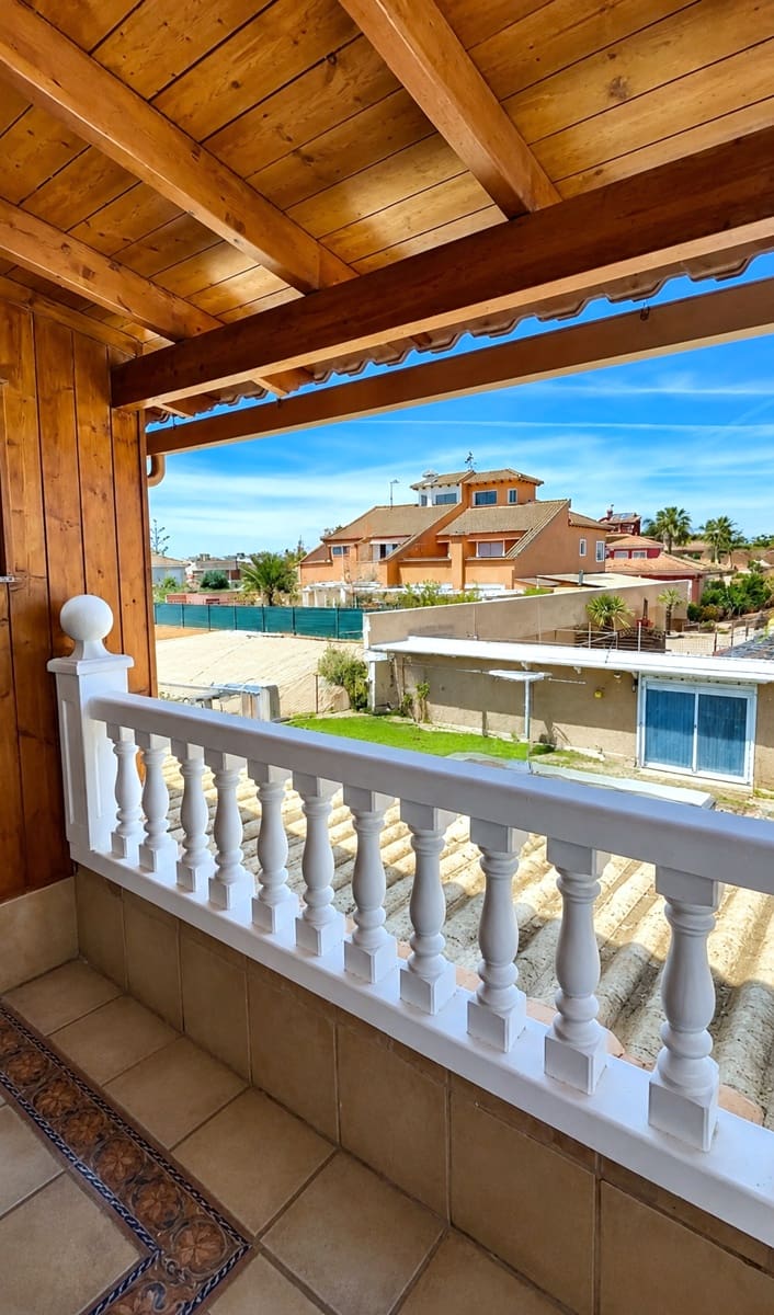 7 soveværelse Villa til salg i Torrevieja med swimmingpool garage - € 2.990.000 (Ref: 10004420)