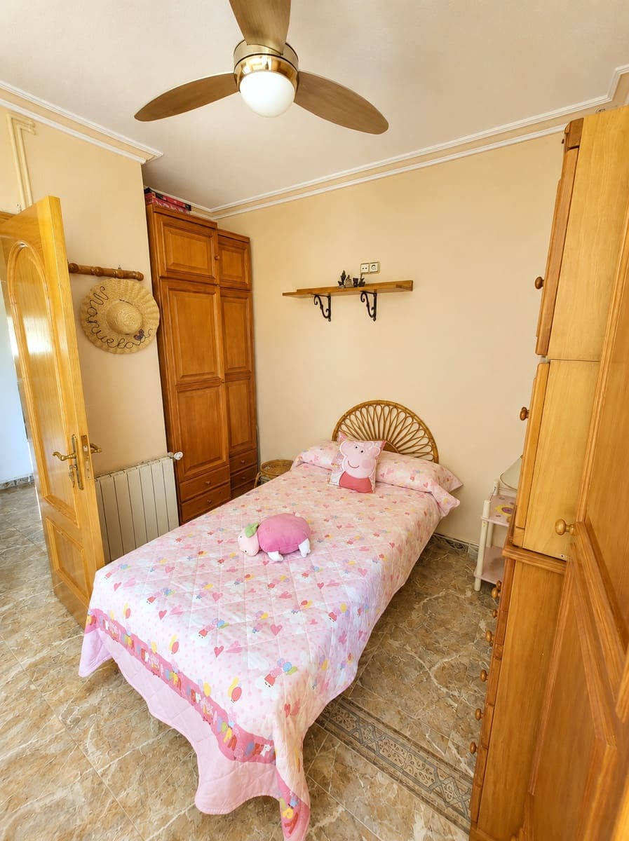 7 soveværelse Villa til salg i Torrevieja med swimmingpool garage - € 2.990.000 (Ref: 10004420)