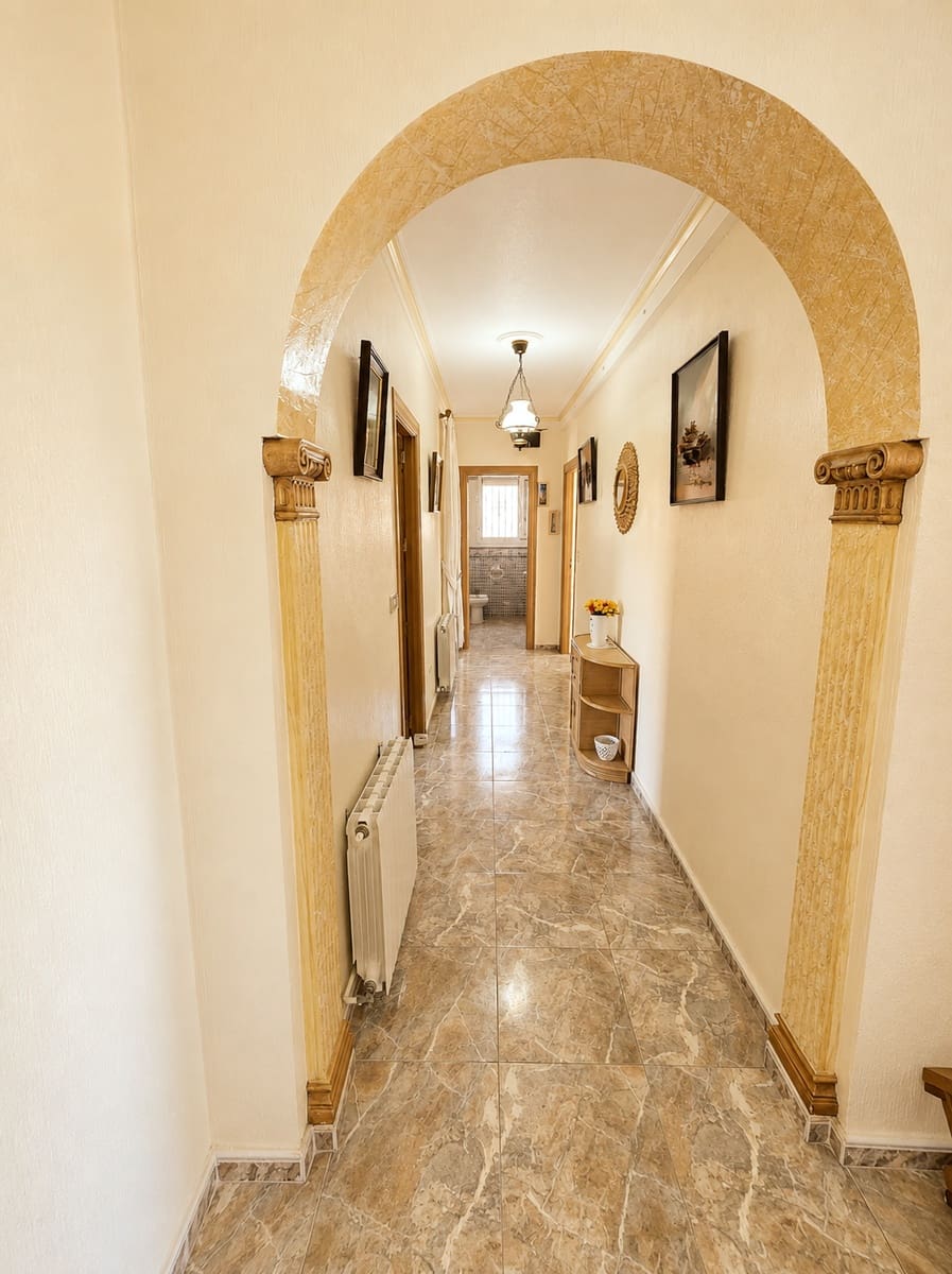 7 soveværelse Villa til salg i Torrevieja med swimmingpool garage - € 2.990.000 (Ref: 10004420)
