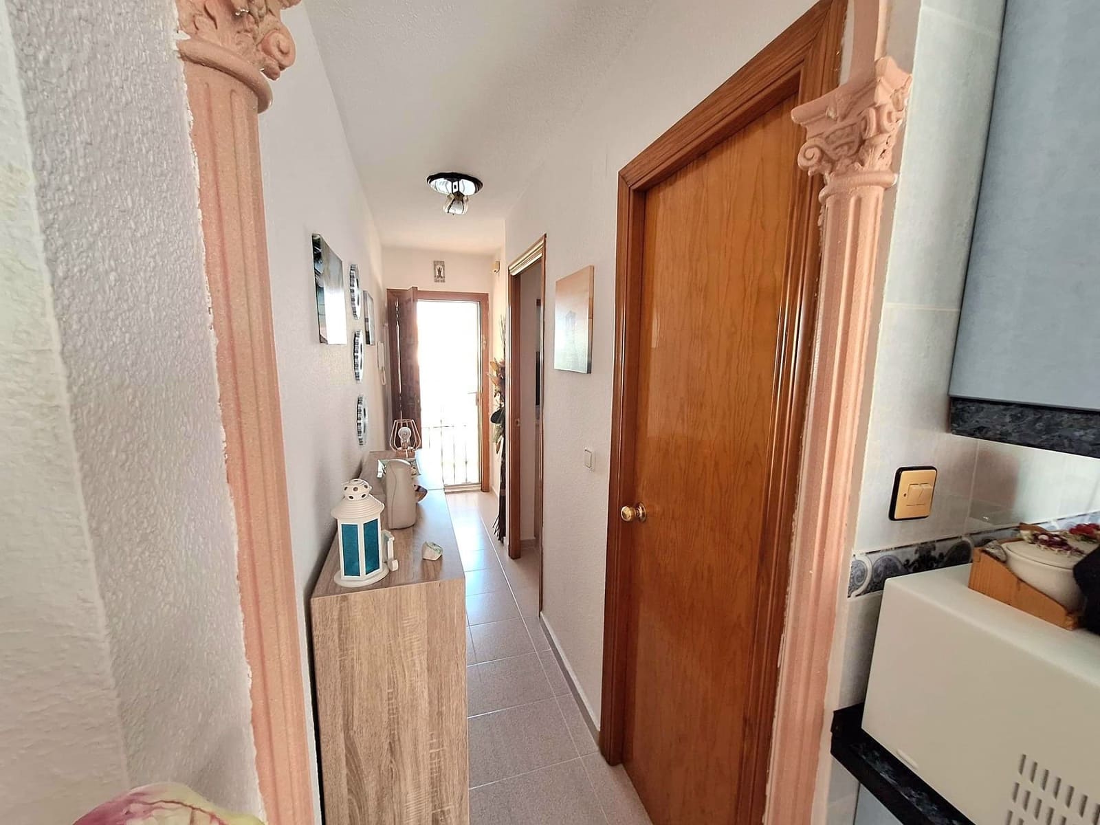1 makuuhuone Huoneisto myytävänä paikassa Torrevieja mukana uima-altaan - 104 900 € (Ref: 10005035)