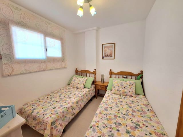 1 chambre Appartement à vendre à Nueva Torrevieja, Torrevieja avec piscine - 104 900 € (Ref: 10005035)
