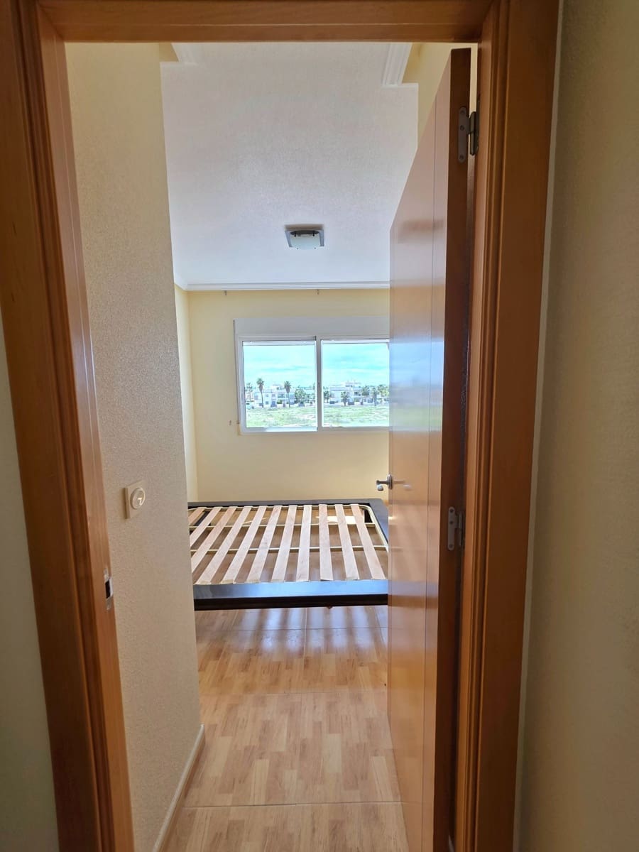 3 sypialnia Dom blizniak na sprzedaż w Ciudad Quesada z basenem garażem - 227 000 € (Ref: 10005036)