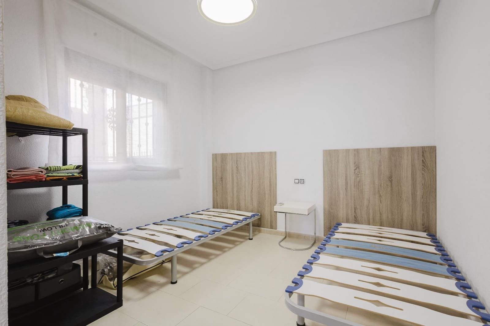 2 soverom Villa til salgs i Torrevieja med svømmebasseng garasje - € 221 000 (Ref: 10005037)