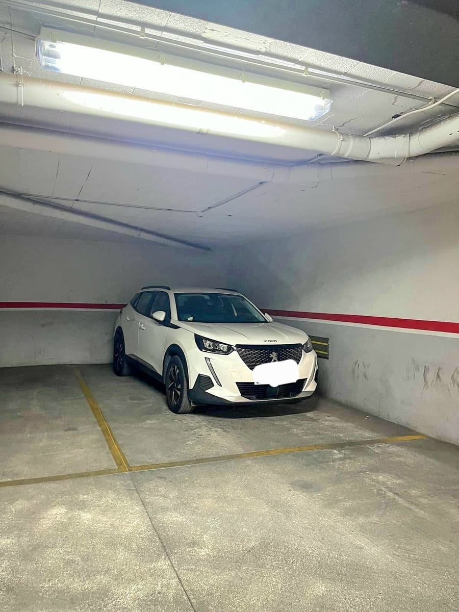 2 Zimmer Apartment zu verkaufen in Torrevieja mit Pool Garage - 159.900 € (Ref: 10005039)