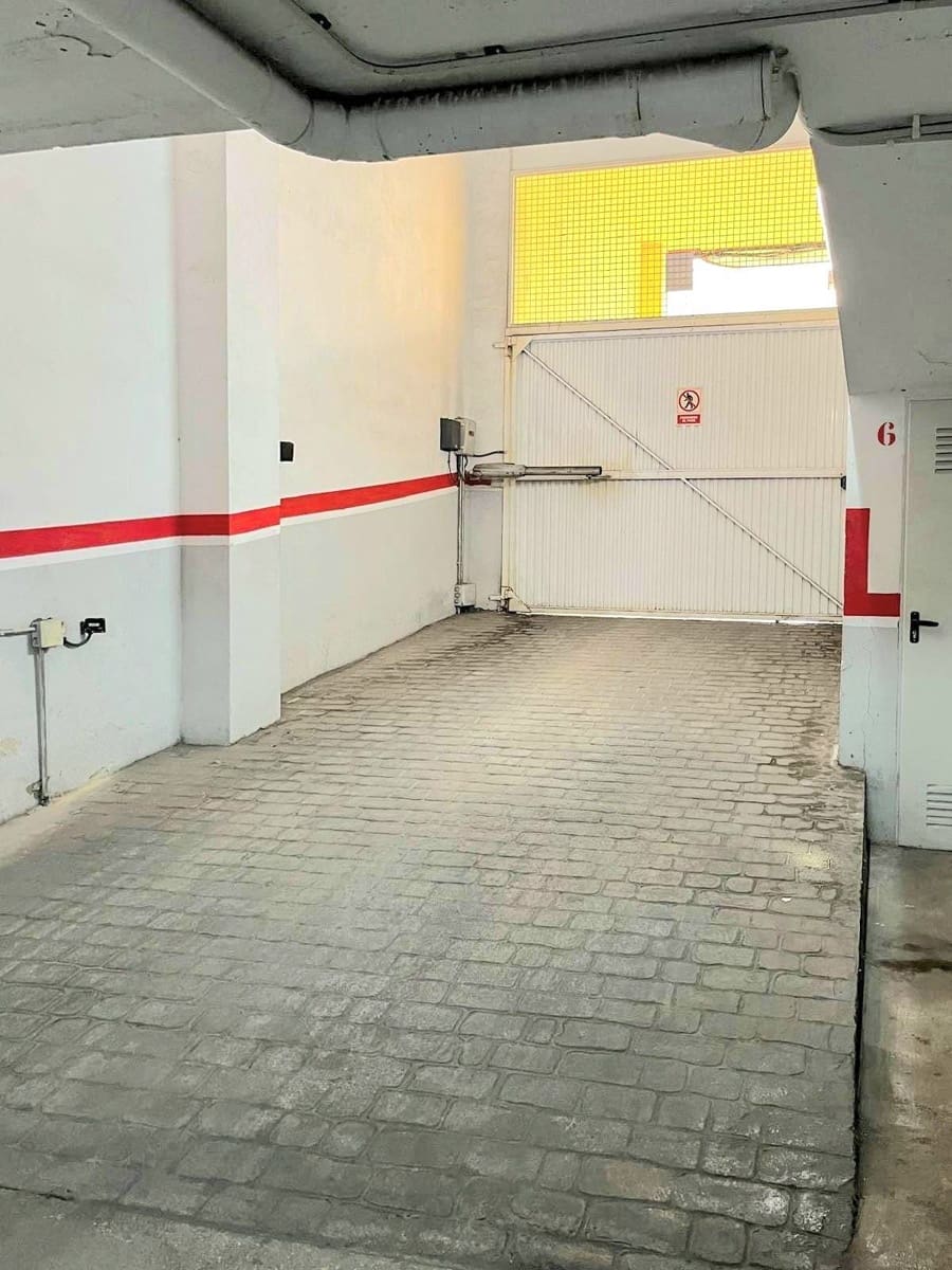 2 Zimmer Apartment zu verkaufen in Torrevieja mit Pool Garage - 159.900 € (Ref: 10005039)
