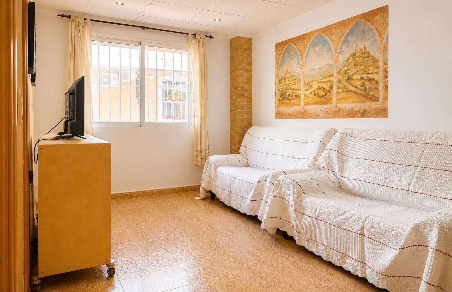 2 Zimmer Apartment zu verkaufen in Torrevieja mit Pool Garage - 159.900 € (Ref: 10005039)