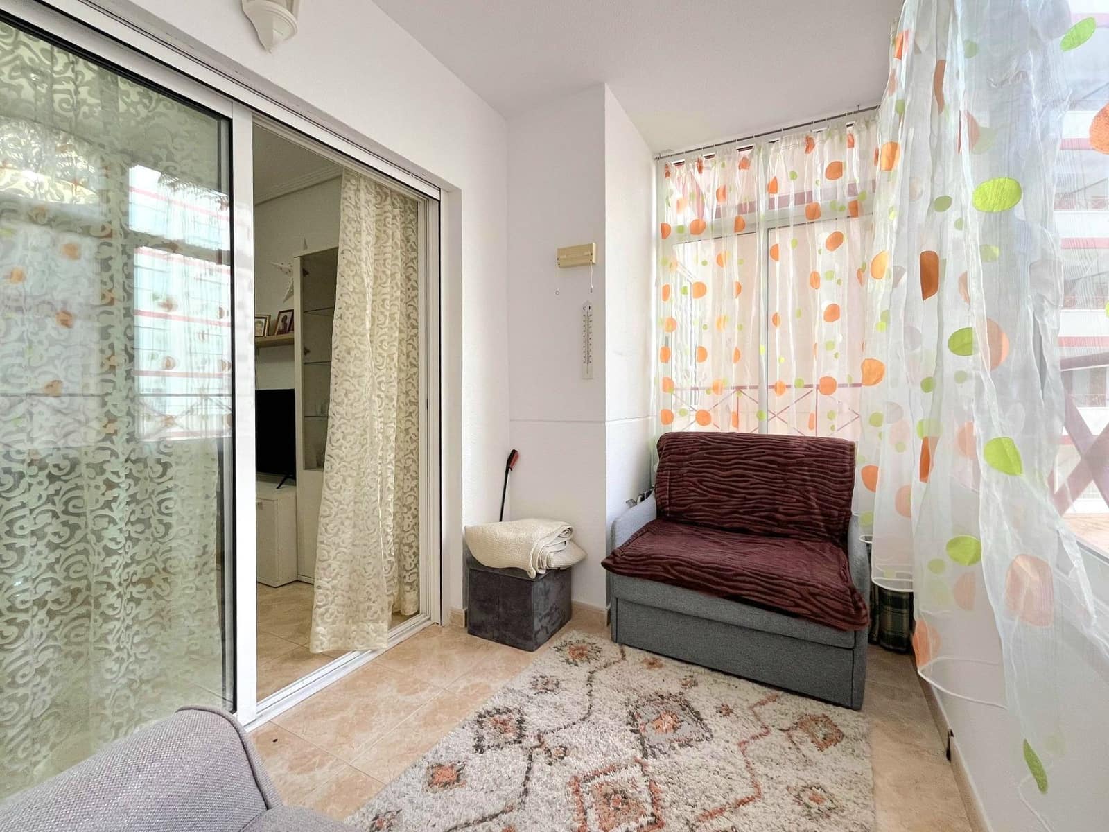 1 sovrum Lägenhet till salu i Torrevieja med pool garage - 122 900 € (Ref: 10005042)