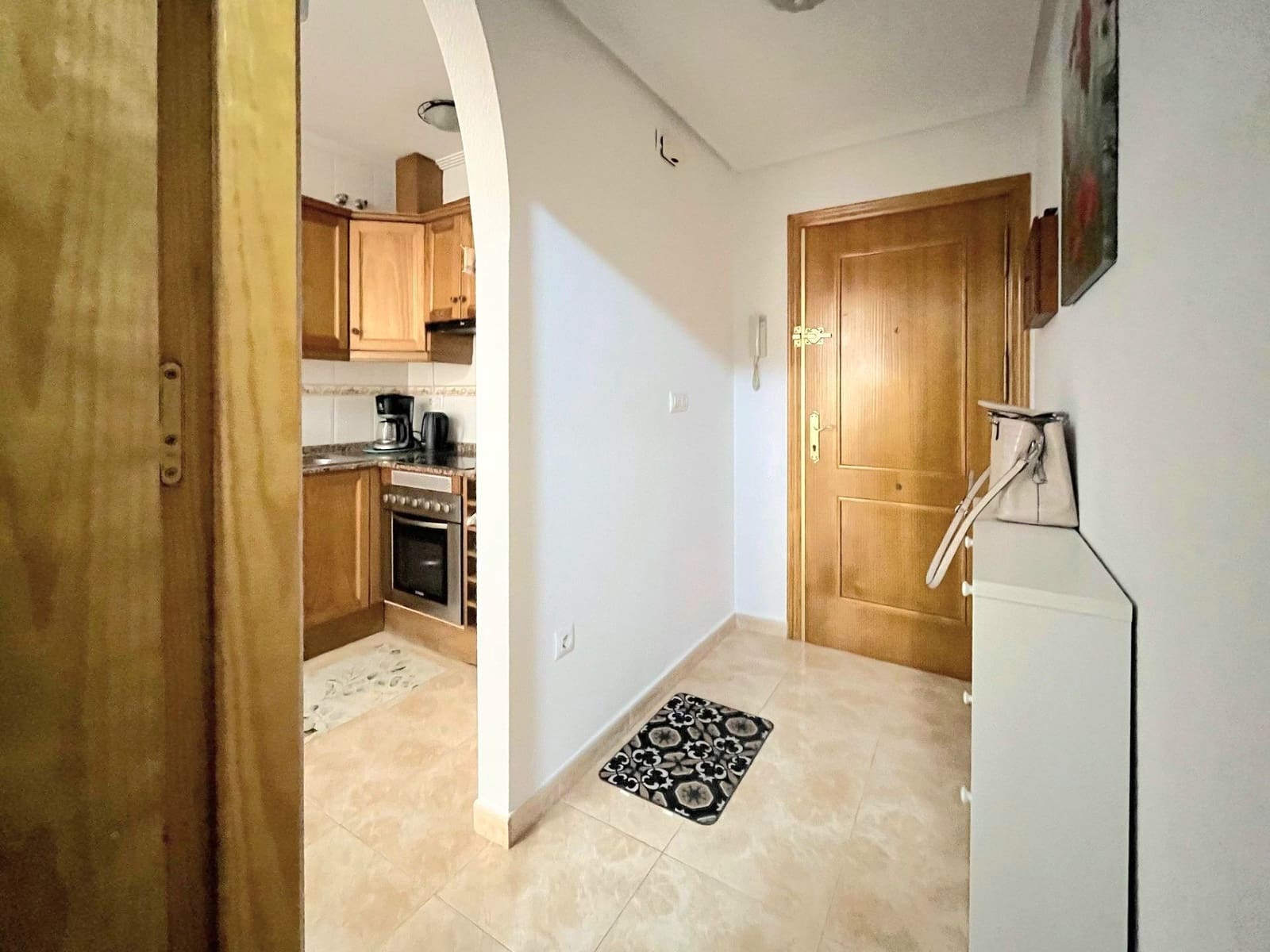 1 sovrum Lägenhet till salu i Torrevieja med pool garage - 122 900 € (Ref: 10005042)