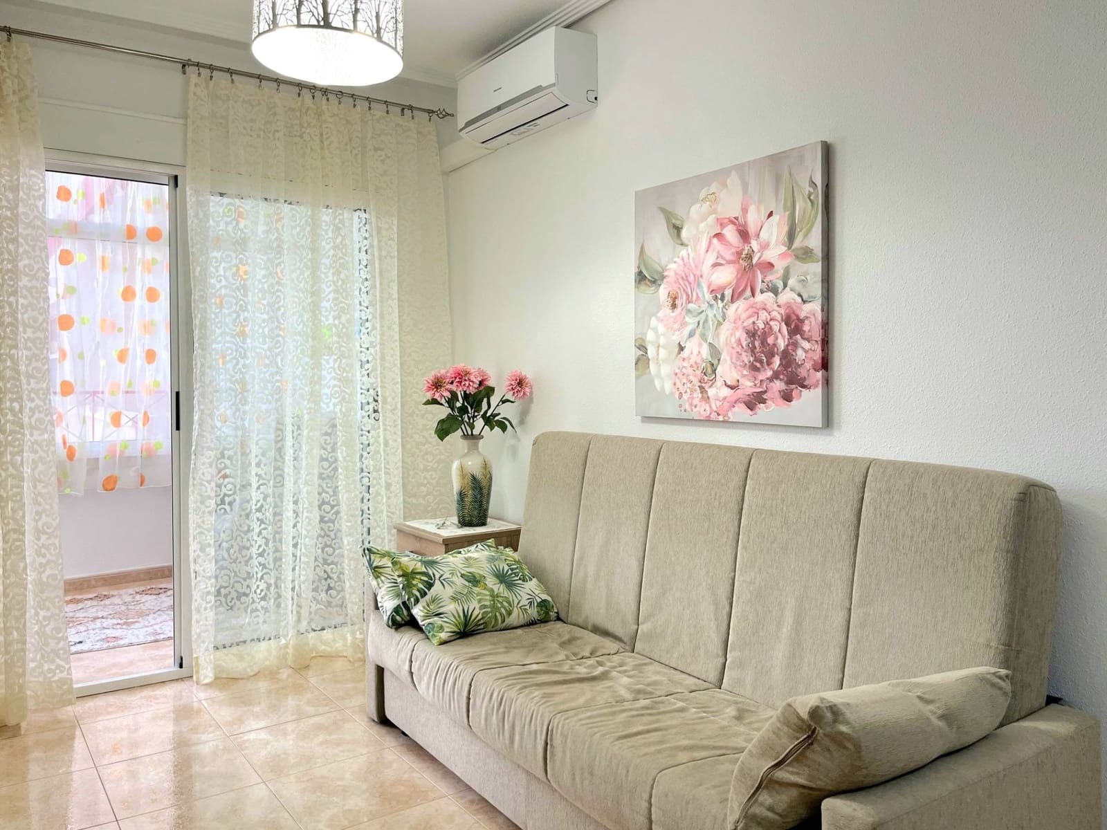 1 sovrum Lägenhet till salu i Torrevieja med pool garage - 122 900 € (Ref: 10005042)