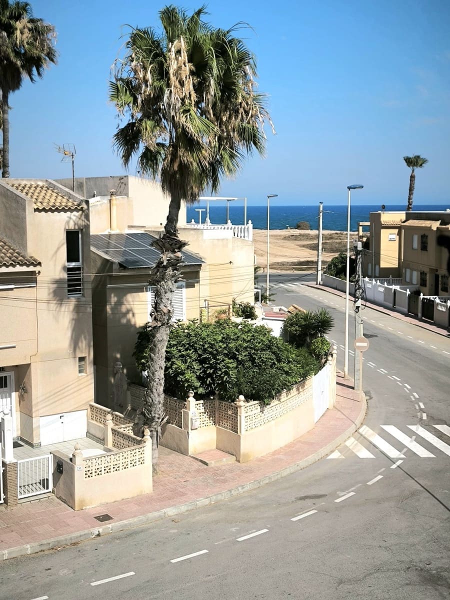 5 Zimmer Doppelhaus zu verkaufen in Torrevieja mit Pool Garage - 320.000 € (Ref: 10005047)