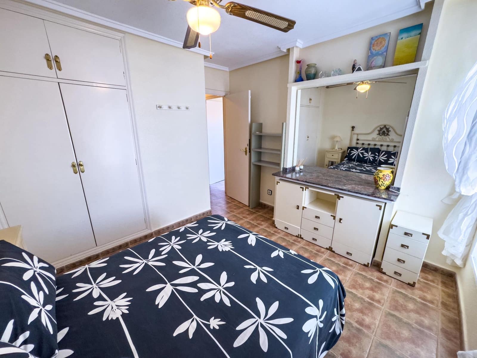 5 Zimmer Doppelhaus zu verkaufen in Torrevieja mit Pool Garage - 320.000 € (Ref: 10005047)