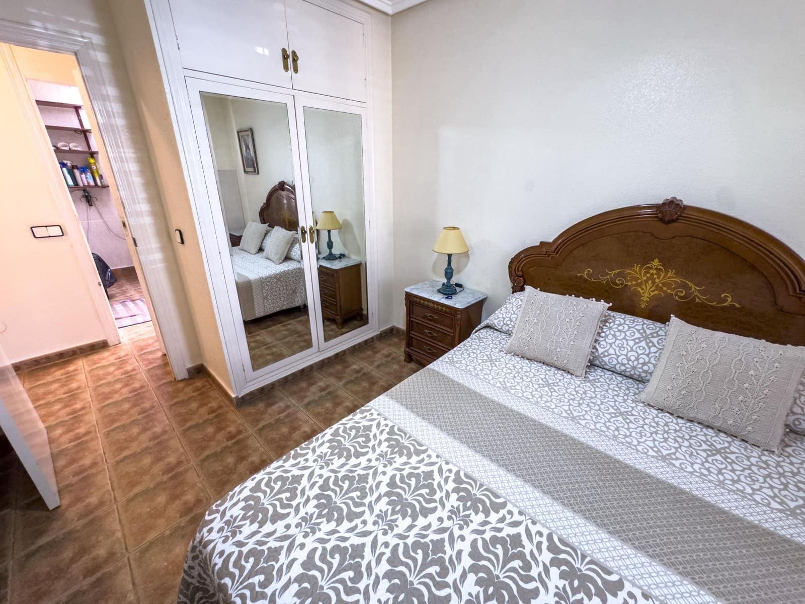 5 Zimmer Doppelhaus zu verkaufen in Torrevieja mit Pool Garage - 320.000 € (Ref: 10005047)