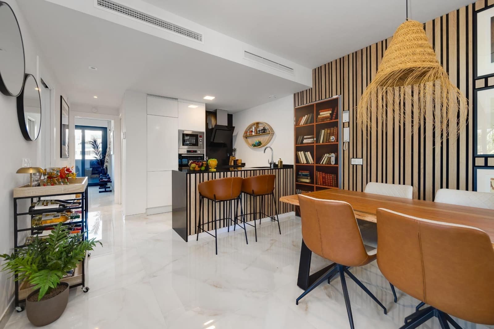 3 sovrum Lägenhet till salu i Orihuela Costa med pool garage - 325 000 € (Ref: 10005048)