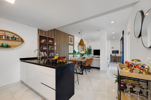 3 sovrum Lägenhet till salu i La Florida, Orihuela med pool garage - 325 000 € (Ref: 10005048)