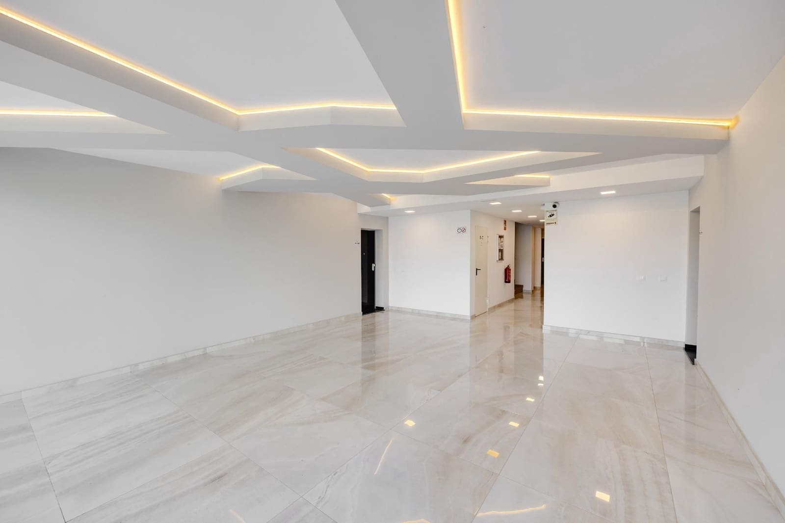 3 sovrum Lägenhet till salu i Orihuela Costa med pool garage - 325 000 € (Ref: 10005048)