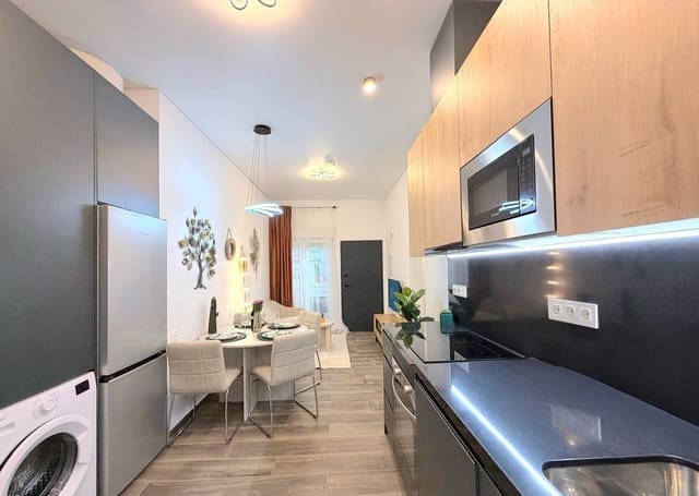 2 makuuhuone Huoneisto myytävänä paikassa Torrevieja - 149 900 € (Ref: 10005049)