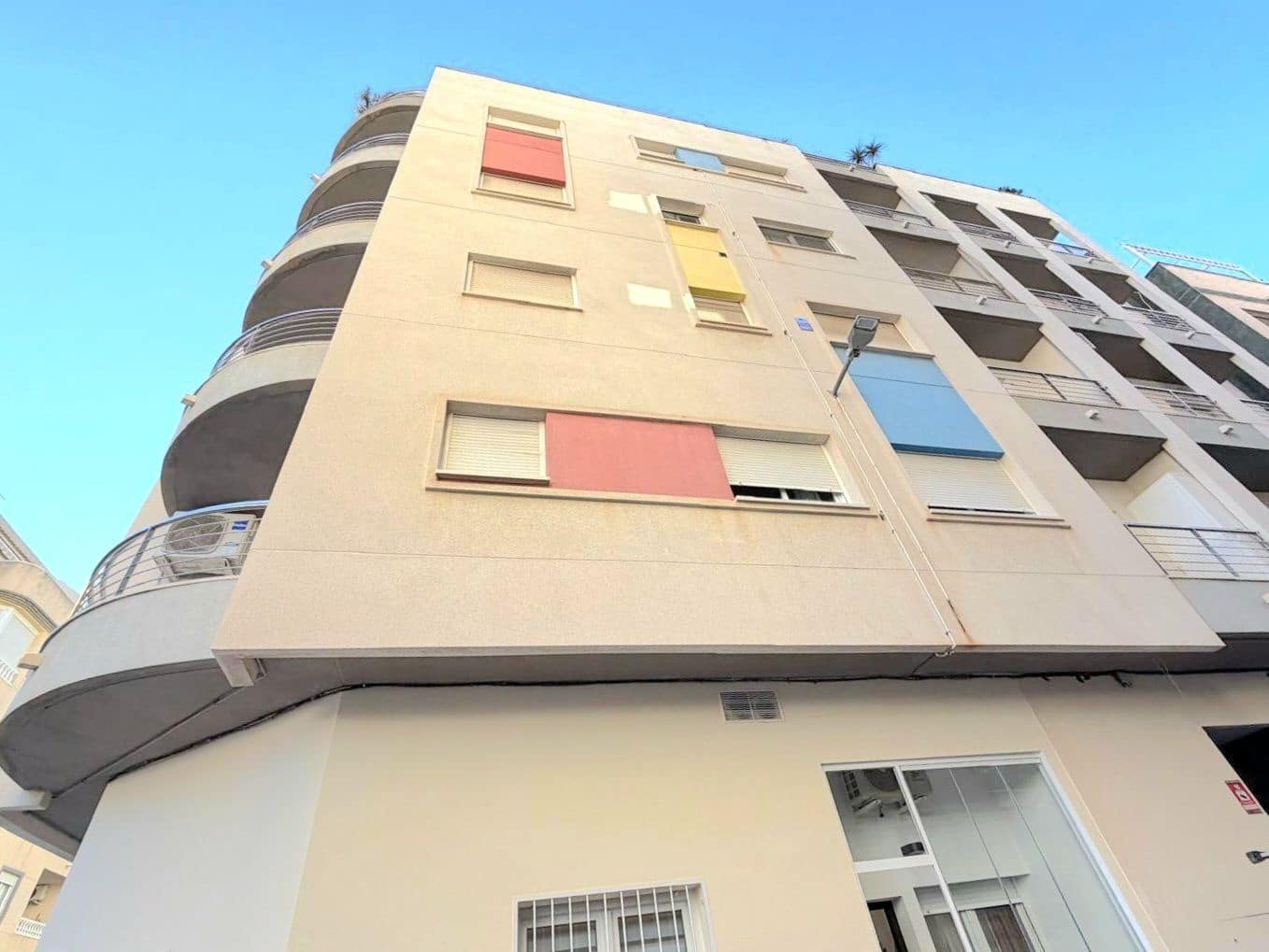 2 quarto Apartamento para venda em Torrevieja - 155 000 € (Ref: 10005049)
