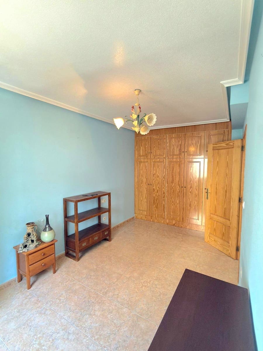 2 quarto Apartamento para venda em Los Montesinos - 124 900 € (Ref: 10005050)