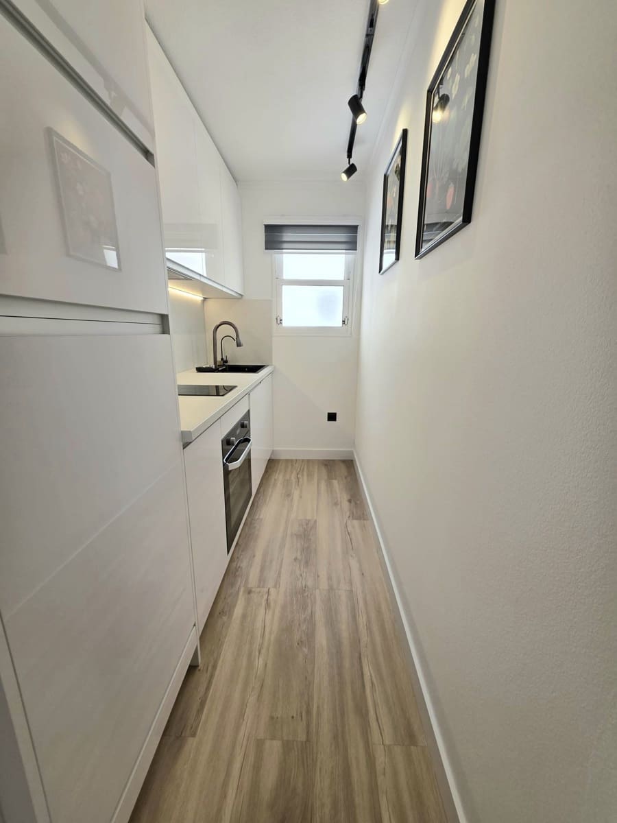 1 Zimmer Apartment zu verkaufen in Torrevieja - 167.000 € (Ref: 10005051)