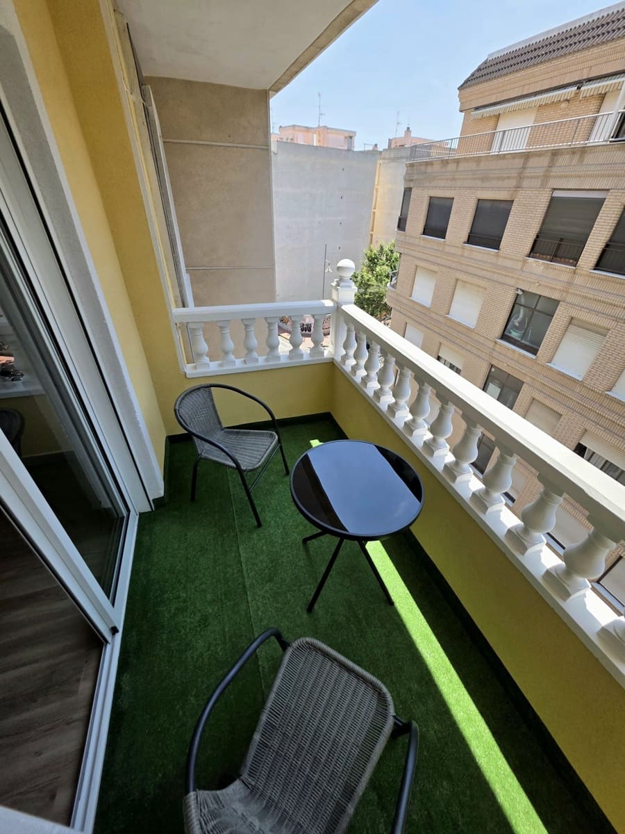 1 Zimmer Apartment zu verkaufen in Torrevieja - 167.000 € (Ref: 10005051)