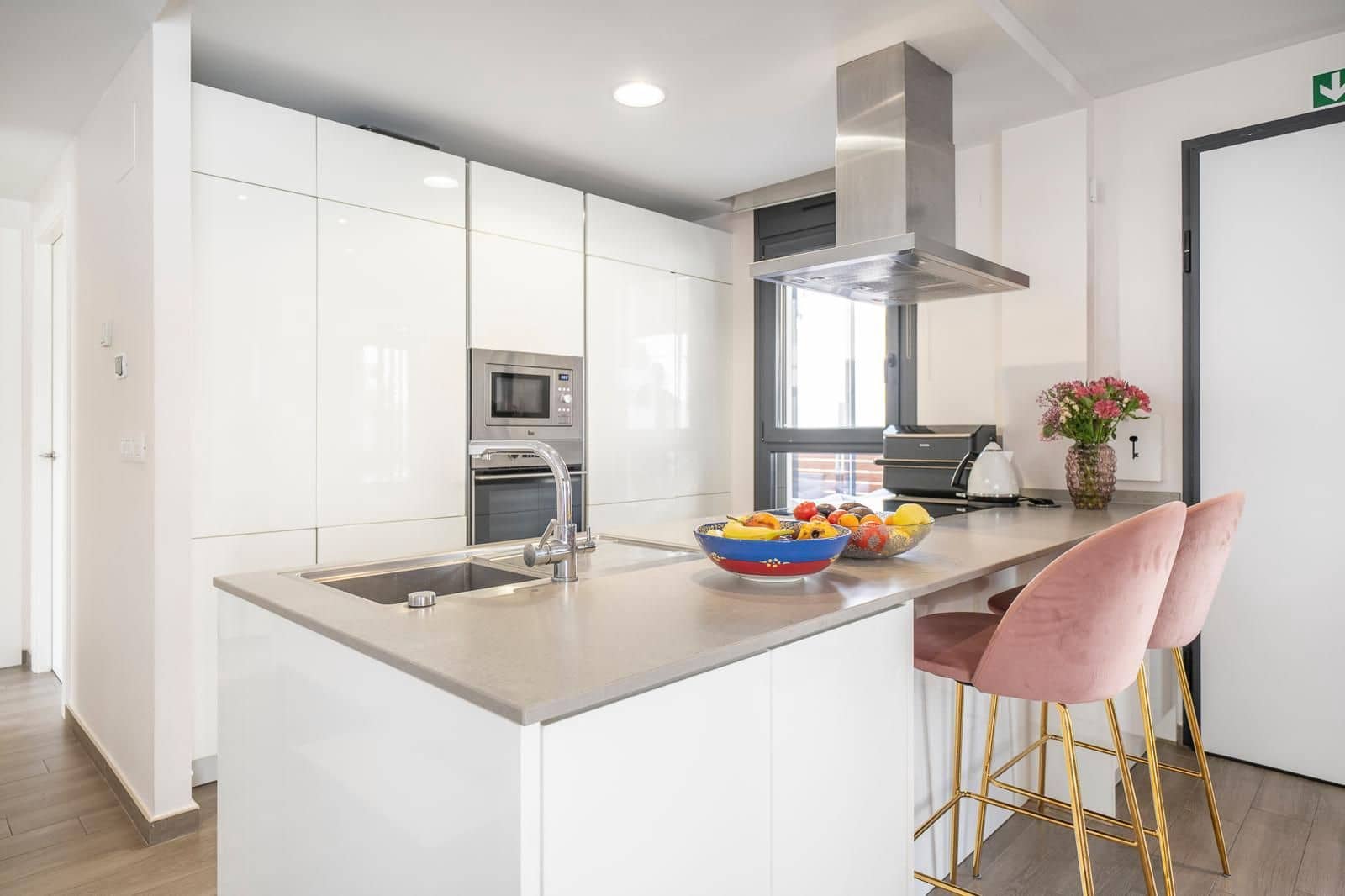 5 slaapkamer Villa te koop in Torrevieja met zwembad garage - € 558.900 (Ref: 10005052)