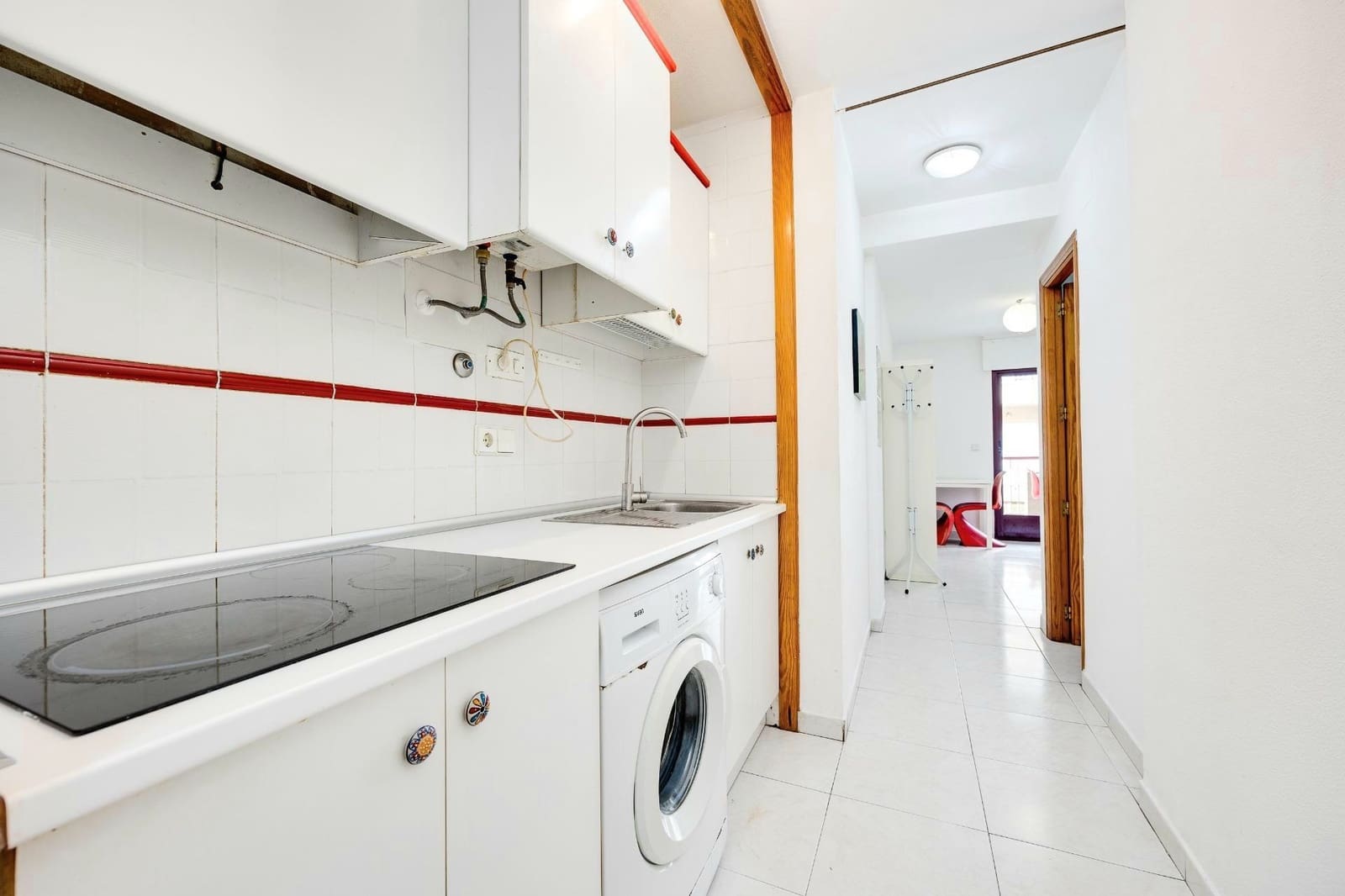 Studio till salu i Torrevieja - 93 900 € (Ref: 10005053)