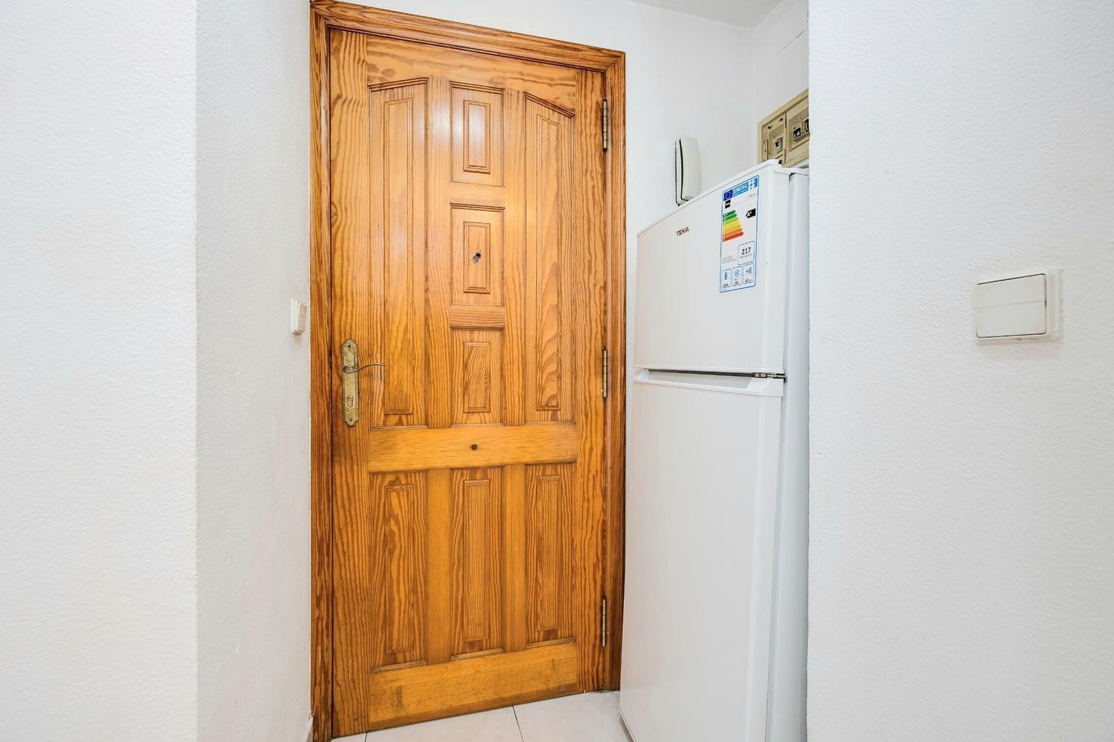 Studio till salu i Torrevieja - 93 900 € (Ref: 10005053)