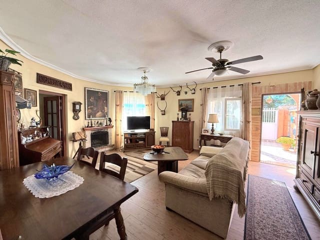 3 soveværelse Villa til salg i El Chaparral, Torrevieja med swimmingpool garage - € 320.000 (Ref: 10005054)