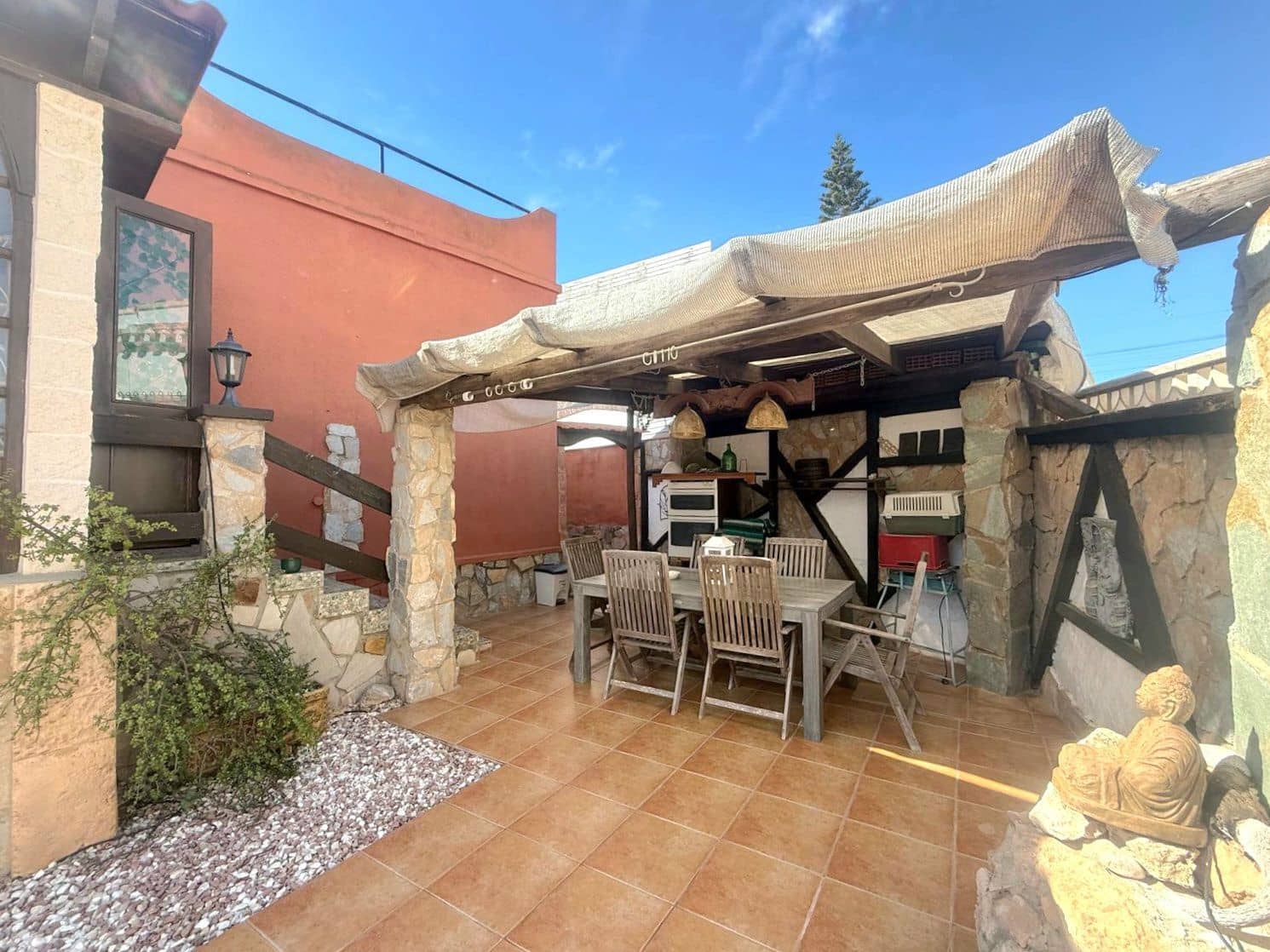 3 soveværelse Villa til salg i Torrevieja med swimmingpool garage - € 320.000 (Ref: 10005054)