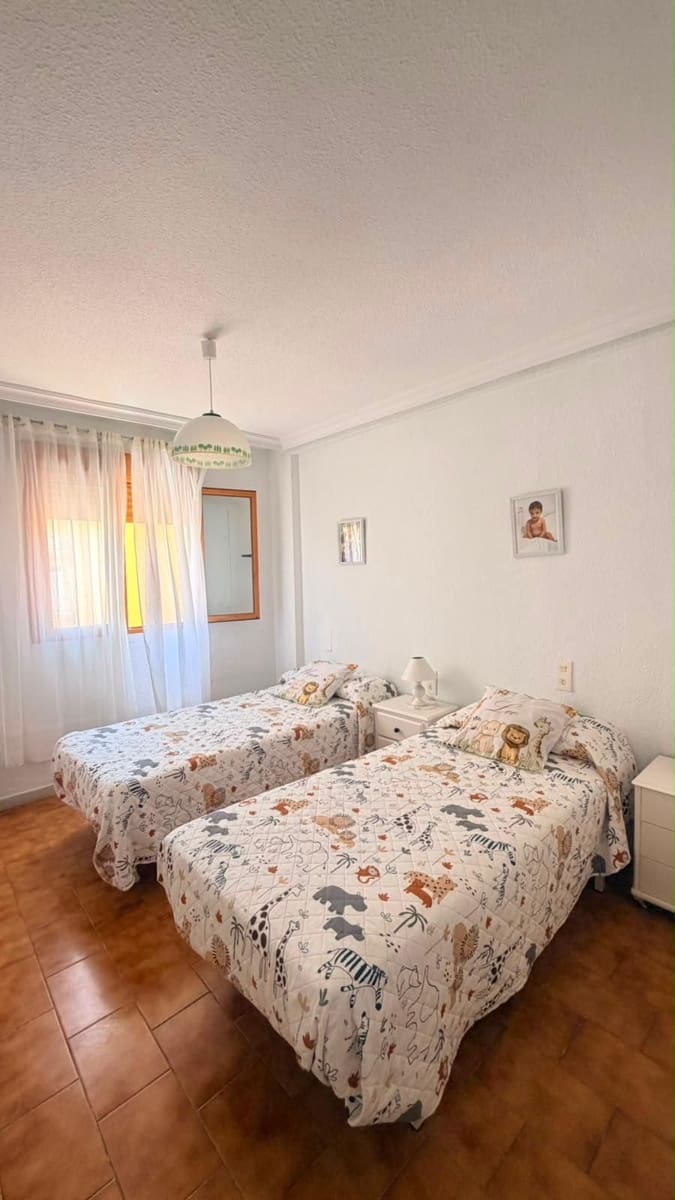 3 soverom Penthouse til salgs i Torrevieja - € 210 000 (Ref: 10005061)