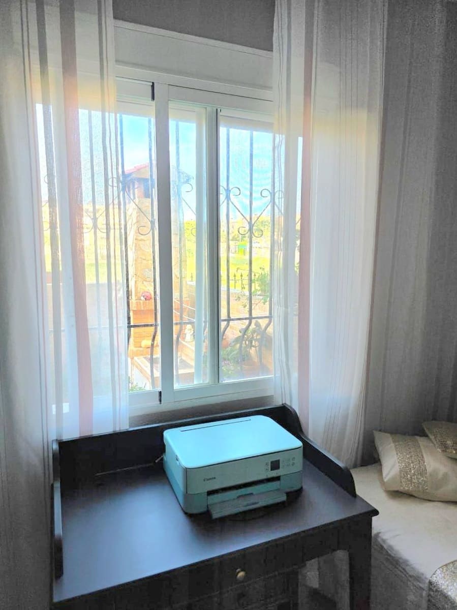 2 Zimmer Bungalow zu verkaufen in Torrevieja mit Pool - 179.000 € (Ref: 10005062)