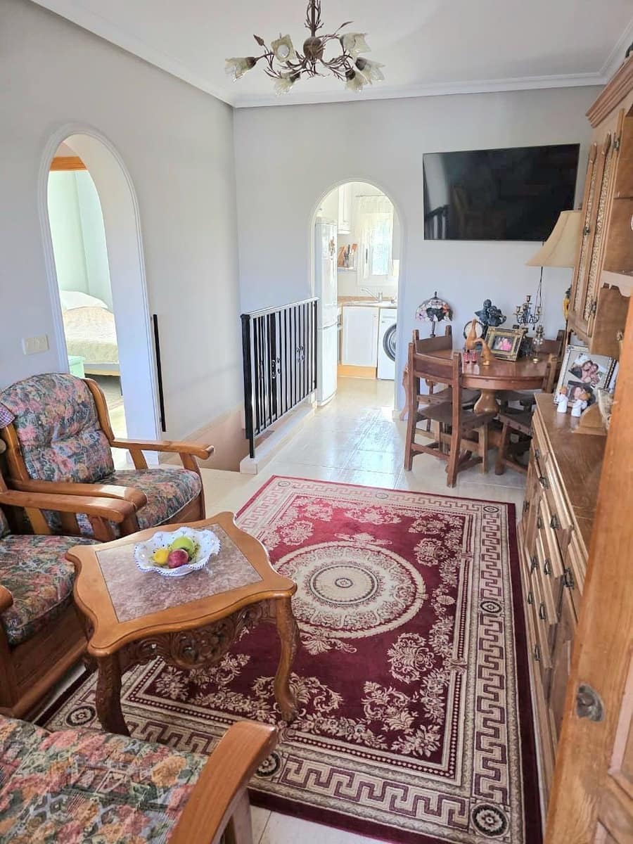 2 Zimmer Bungalow zu verkaufen in Torrevieja mit Pool - 179.000 € (Ref: 10005062)
