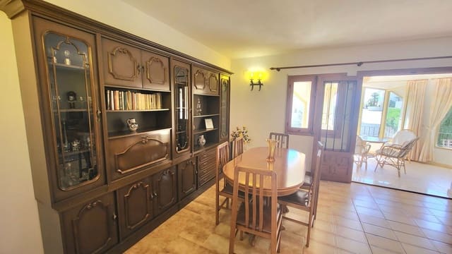 6 sovrum Villa till salu i Canuta, Calpe / Calp med garage - 900 000 € (Ref: 10005064)