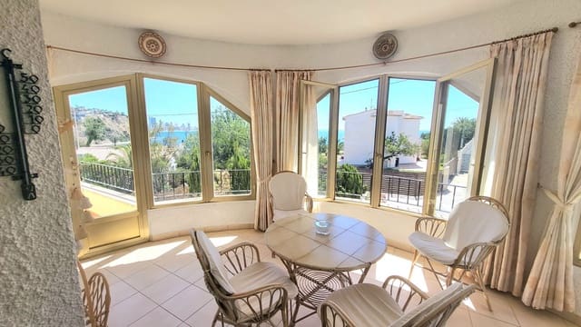 6 sovrum Villa till salu i Canuta, Calpe / Calp med garage - 900 000 € (Ref: 10005064)