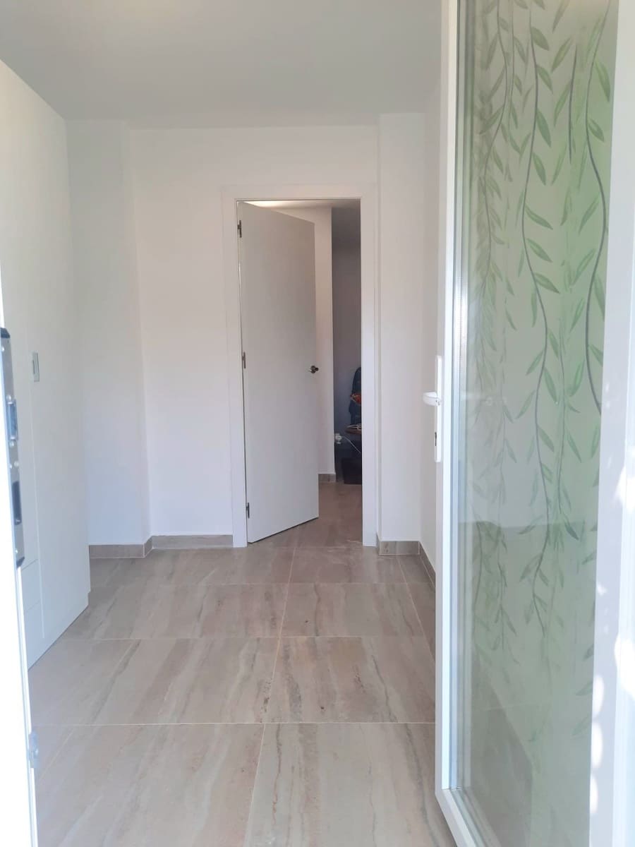 2 chambre Bungalow à vendre à Torrevieja avec piscine - 149 000 € (Ref: 10005065)