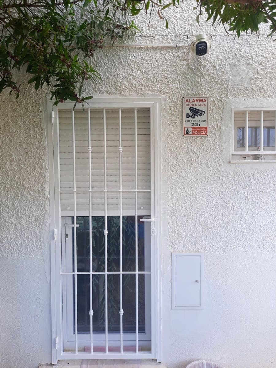 2 chambre Bungalow à vendre à Torrevieja avec piscine - 149 000 € (Ref: 10005065)