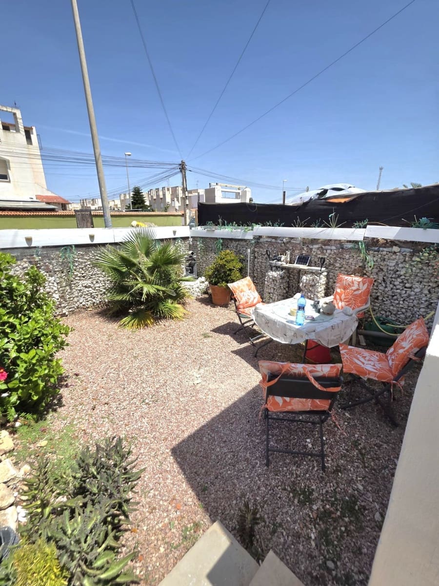 2 chambre Bungalow à vendre à Torrevieja avec piscine - 149 000 € (Ref: 10005065)