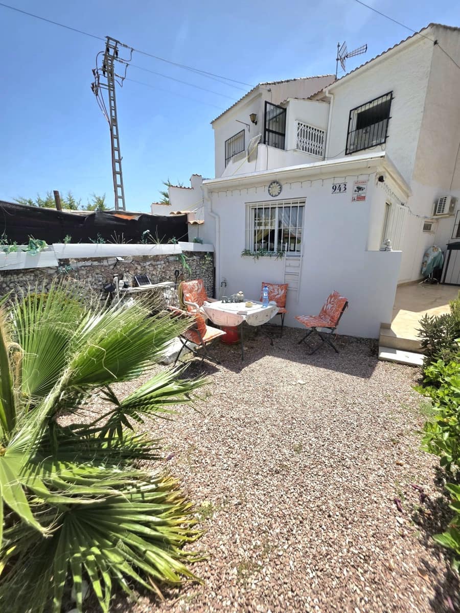 2 chambre Bungalow à vendre à Torrevieja avec piscine - 149 000 € (Ref: 10005065)