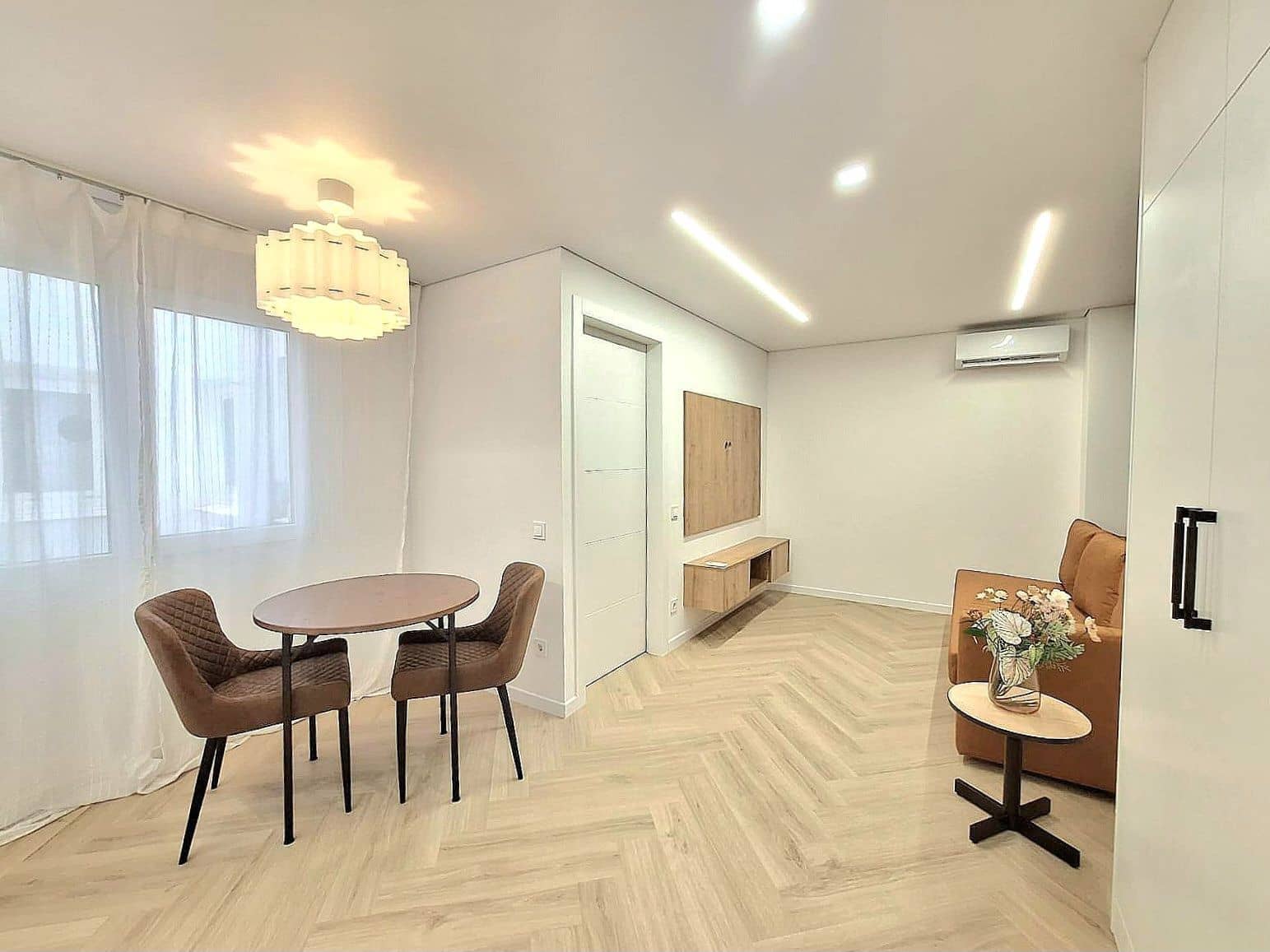 1 sypialnia Apartament na sprzedaż w Torrevieja - 134 900 € (Ref: 10005066)