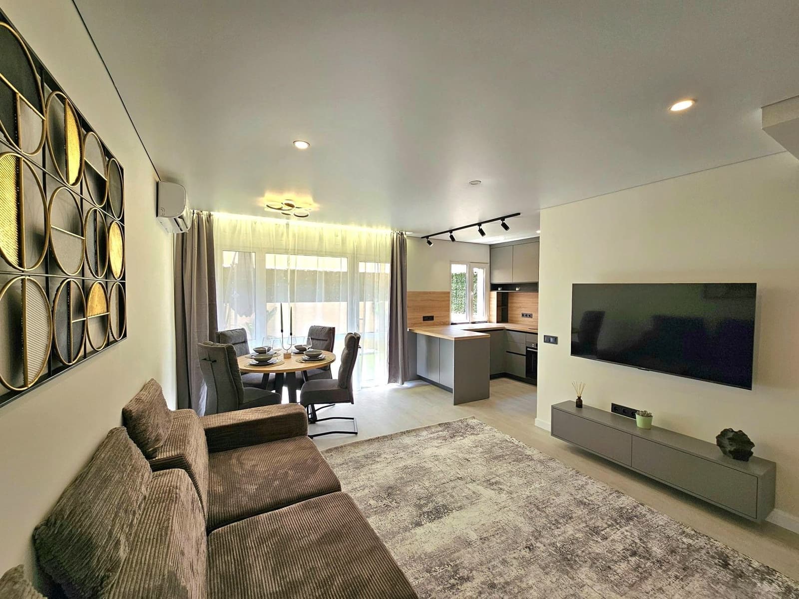 Pareado de 3 habitaciones en Torrevieja en venta - 334.900 € (Ref: 10005067)